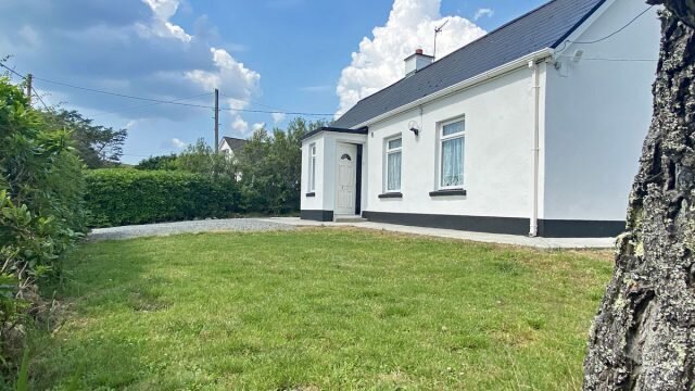Cottage 392 – Clifden